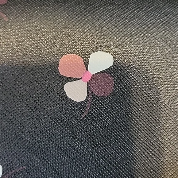 Brand New Kate Spade Purse - Picture 2 of 8